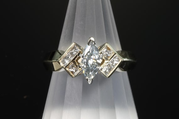Vintage 1.63 ctw 14K yellow gold ring with center  Marquis and side Princess cut diamonds, everyday wear, cocktail ring, statement jewelry