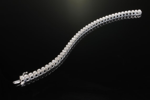 Vintage sparkles! Tennis bracelet 14K white gold 2.46 ctw diamonds