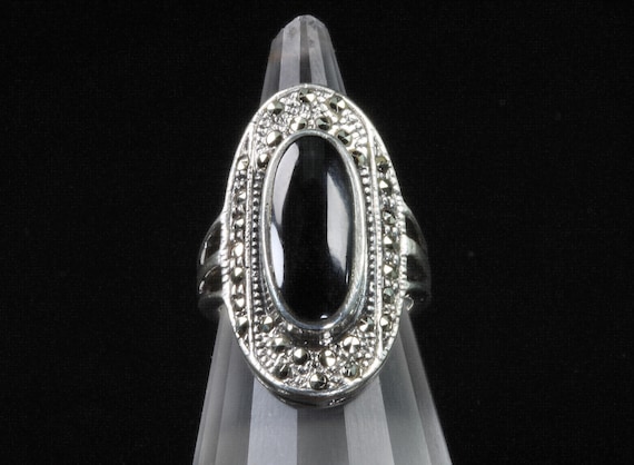 Vintage Art Deco style ring, sterling silver 925, marcasite and black onyx