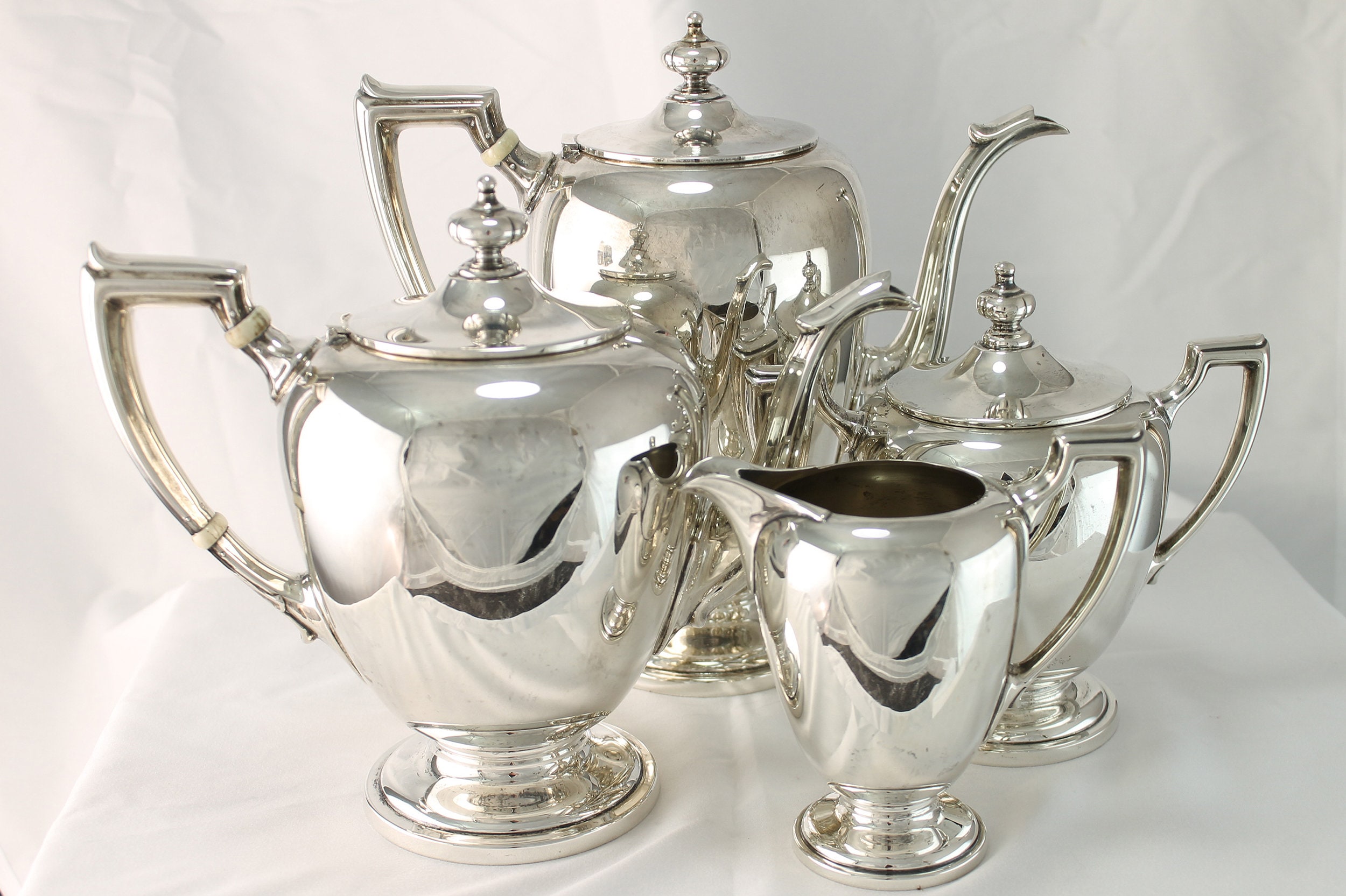 Reed and barton sterling silver tea set hot sale