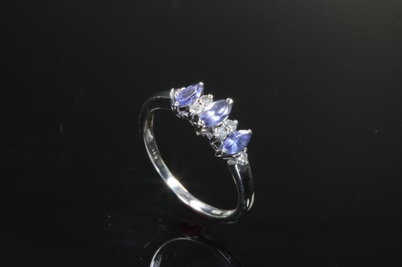 Vintage violet tanzanite and diamond 14K white gold ring, feminine fashion, purple, dainty jewelry, gift for her, December birthstone