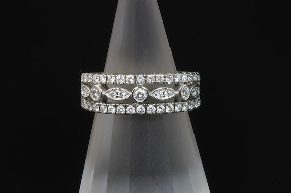 Vintage Simon G diamond band, 18K white gold, anniversary gift, treat yourself, sparkles