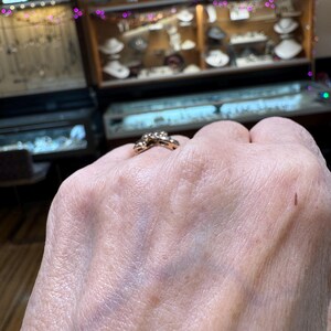 Anillo vintage de oro amarillo de 14 quilates con trébol de 0,85 cts y diamantes. ¡Suerte irlandesa! imagen 6
