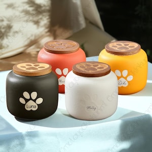 Personalized Pet Urns,Ceramic Pet Urns,Custom Pet Urns,Personalized Cremation Urns,Pet Dog and Cat Urns,Pet Funeral Gifts, Custom Name,Date