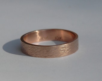 Rose Gold 5mm Wood Grain Textured Wedding Band, male wedding band, female wedding band