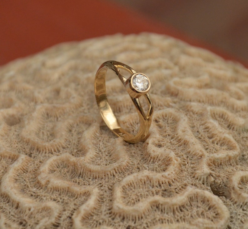 Diamond Engagement ring Handmade 4.5 MM Diamond Natural Tree Vine 14 kt Yellow Gold Wedding Engagement band .33 carat, Nature Wedding, Tree image 4