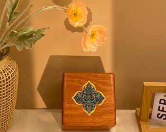 Handmade wooden jewelry boxes, embroidered wooden jewelry boxes, walnut bead treasure boxes, personalized jewelry boxes, personalized gifts,