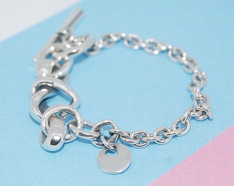 Knotted Heart T-bar Bracelet In  Pouch