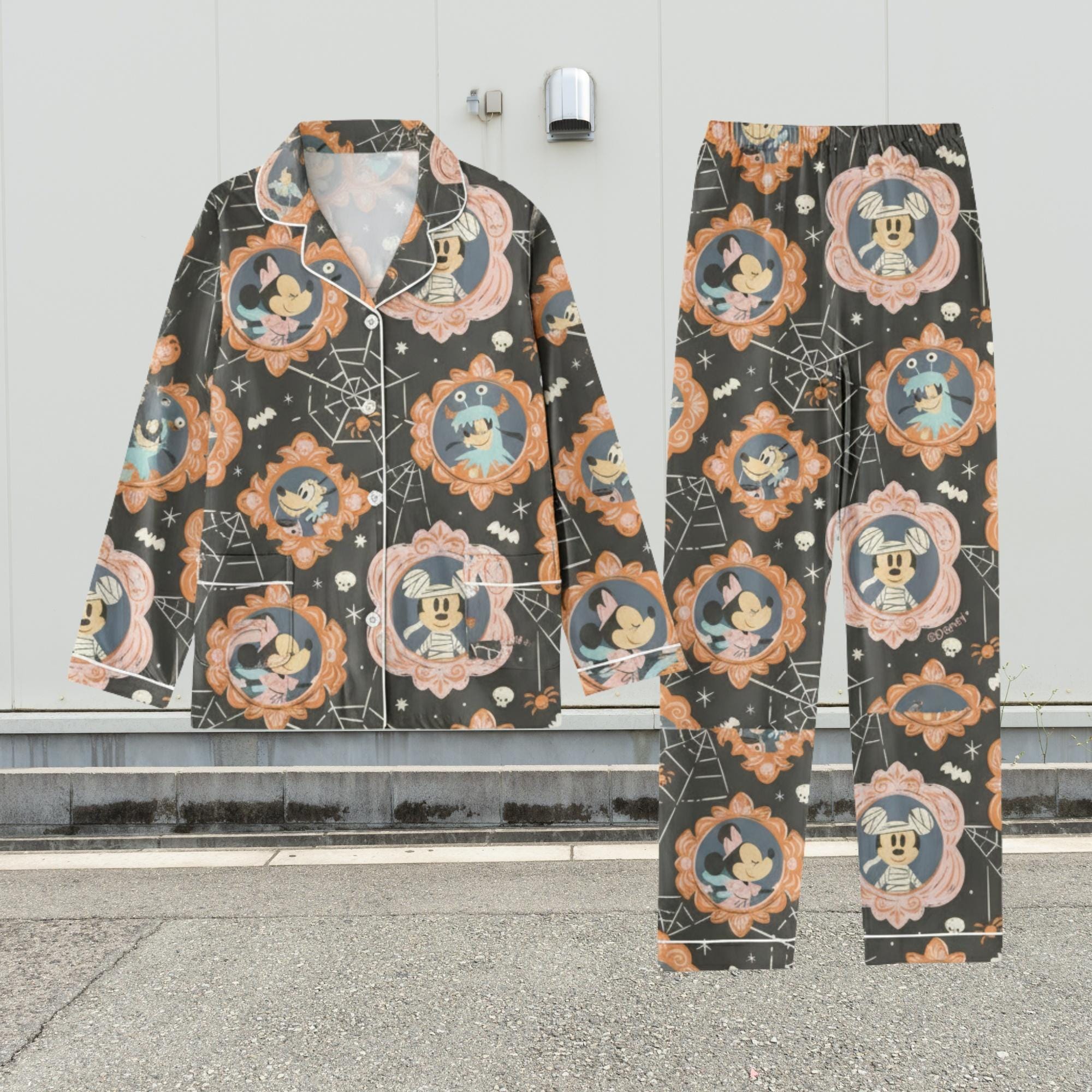 Discover Disney Characters Halloween Pajamas Set, Spooky Season Disney Pajamas Family, Cute Halloween Matching PJs, Disneyland Trip Pajamas