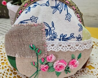 Handmade Linen Patchwork Coin Purse, Embroidered Floral Detail
