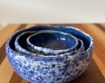 Blue andWhite Speckled Nesting bowls organic form