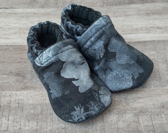 Black Flowers : Handmade Soft Sole Shoes Cotton Knit Fabric Non-Slip Booties Baby Toddler Child Adult