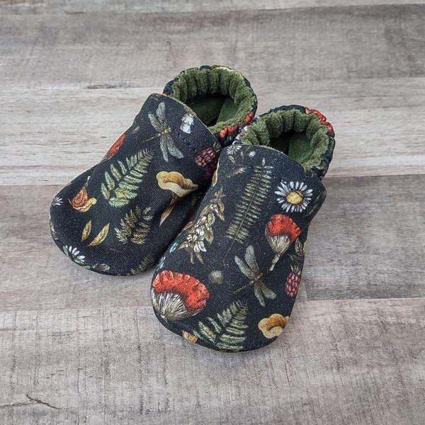 Forest Mushrooms : Handmade Soft Sole Shoes Cotton Knit Fabric Non-Slip Booties Baby Toddler Child Adult