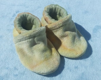 Pastels: Soft All Fabric Hand Dyed Bamboo Velour Baby Shoes 0-3M Newborn Booties