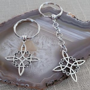 Chaveiro com nó de bruxa, bruxaria Wicca Wiccan, pingente para mochila ou bolsa, puxador de zíper, pingente de aço inoxidável