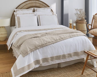 Premium-Bettgarnitur aus Perkal aus Bio-Baumwolle. Athen. Bettbezug, Spannbettlaken, Kissenbezug. Elegante Schlafzimmerdekoration