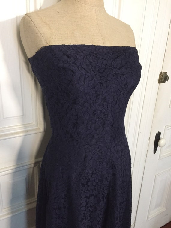 Vintage 1950s navy lace strapless dress set - image 4