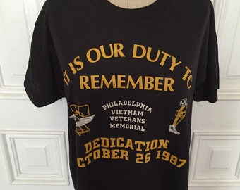Vintage 1987 philadelphia veterans memorial t shirt