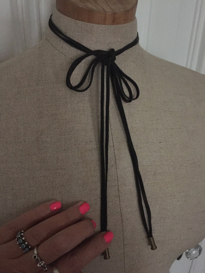 Black leather wrap choker bolo tie necklace Bild 2