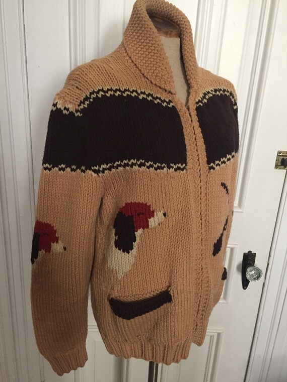 Vintage 1950s cowichan hand knit dog cardigan swea