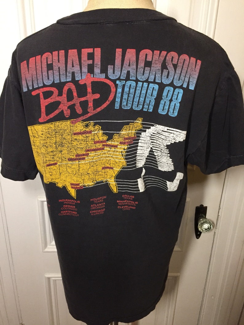 Vintage 1980s michael jackson bad tour concert tshirt image 3