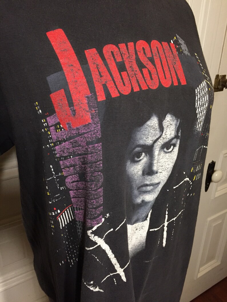 Vintage 1980s michael jackson bad tour concert tshirt image 4