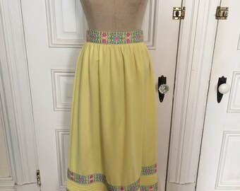 Vintage 1970s yellow floral trim ruffle maxi skirt