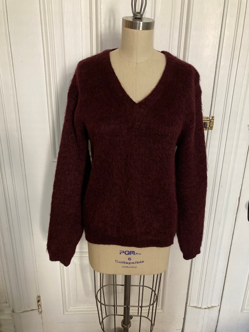 Vintage 1950s maroon vneck mohair sweater image 3