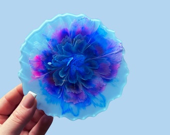 Blue & Pink Handmade Flower Resin Coaster, Jewellery Trinket Plate | Epoxy Resin Flower Bloom Unique Coaster | Handmade Gift