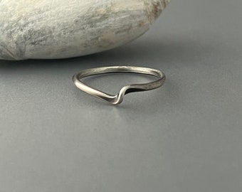 Silver Wave Ring, sterling wave band, silver twist ring, stacking ring