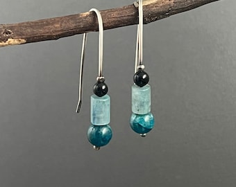Blue and Black gemstone earrings, kyanite earrings, apatite, black onyx, simple beaded earrings, long beaded earrings, colorful earrings