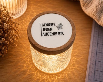 Njut av varje ögonblick - Design - Värmeljushållare med trälock - fin presentidé för speciella personer - med ljus och batteri