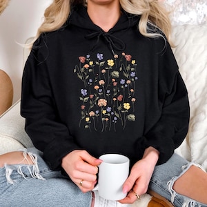 Vintage Pressed Flowers Hoodie, Boho Cottagecore Hoodie, Botanical Floral Hoodie, Wildflowers Hoodie, Gift For Gardener