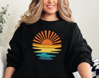 Retro Sunset Rays Wavy Water Sweatshirt, Sun Sweatshirt, Retro Sunshine Sweatshirt, Sun Rays Sweatshirt, Beachy Vibes Sweatshirt, Sunset