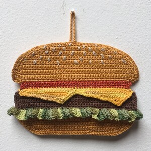 Cheeseburger Ornament Crochet Pattern