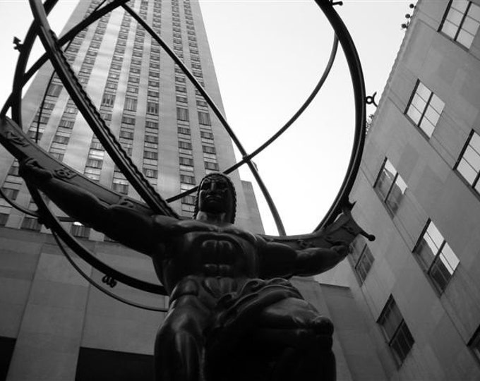 Atlas Statue at Rockefeller, uptown Manhattan