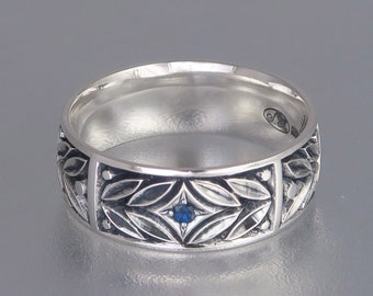 EVERGREEN LAUREL silver wide wedding band with blue sapphire