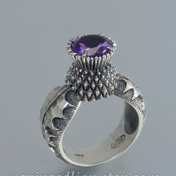 BLOOMING THISTLE silver ring with Amethyst