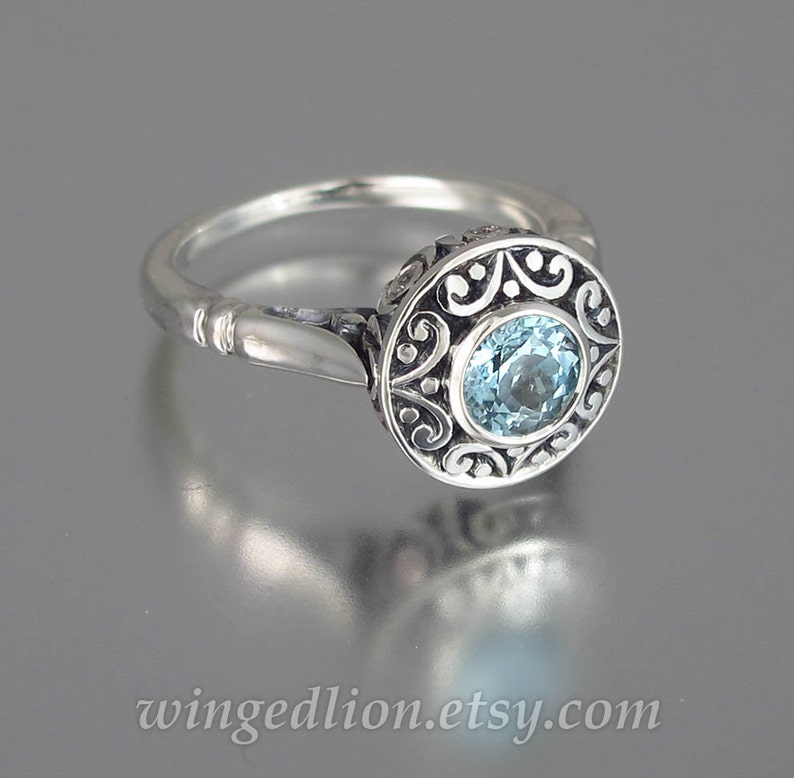 The SECRET DELIGHT 14k white gold Aquamarine engagement ring image 1