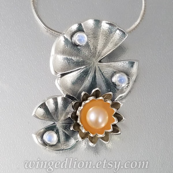 PINK LOTUS pearl silver pendant with moonstones