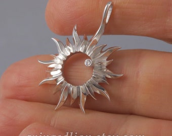 TOTALITY silver pendant with white sapphire