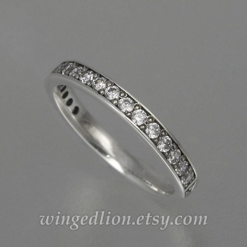 LAUREL Wedding Band 14k gold and Diamonds half-eternity band image 2