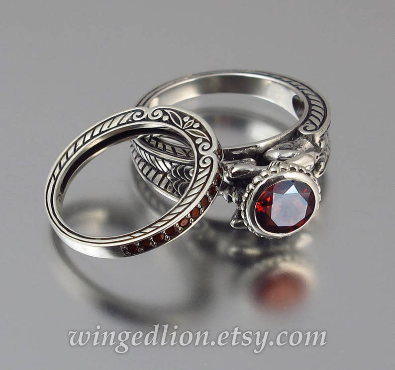 CARYATID wedding band in sterling silver with Garnet half-eternity band image 7