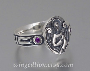 ANGEL'S SEAL Silver Signet Ring with Amethysts