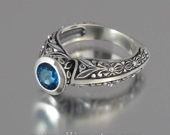 THE COUNTESS silver ring with London Blue Topaz (sizes 4 to 7)