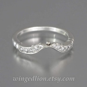 DELIGHT 14K white gold wedding band with white sapphires