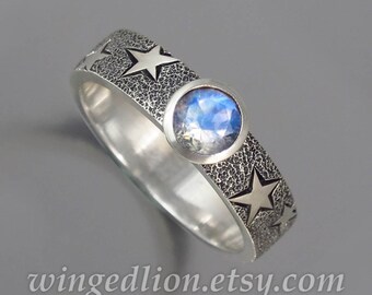 THE MOON silver ring with Moonstone
