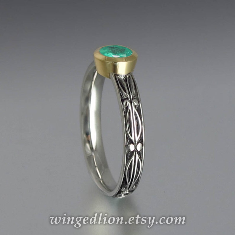 AUGUSTA 14K gold silver ring with Emerald - Etsy