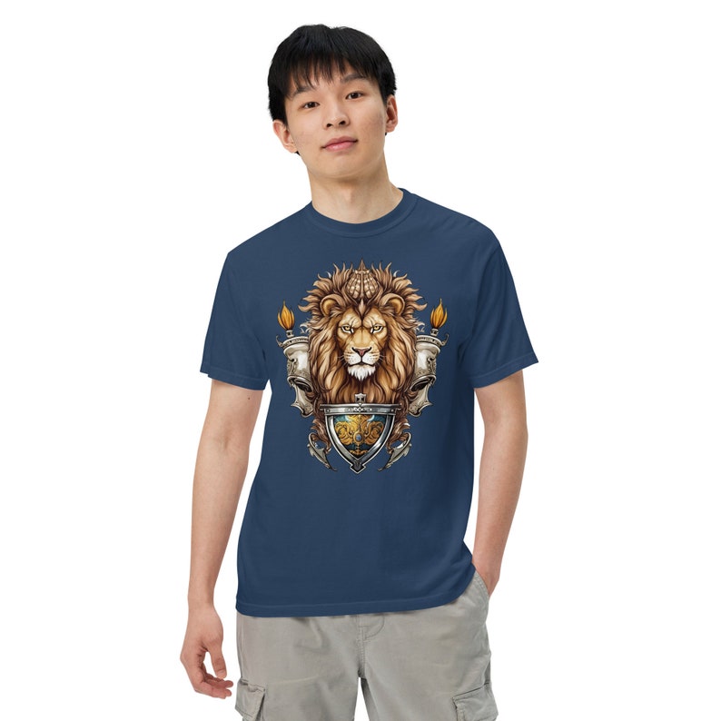Unisex garment-dyed heavyweight t-shirt lion vip