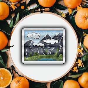 Schema punto croce paesaggio montano, disegno ricamo viaggio, PDF download immediato, mini punto croce, schema ricamo a punto croce, Alpine Escape